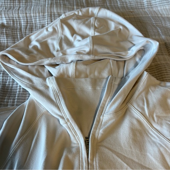 Lululemon Tunic - Picture 5 of 6